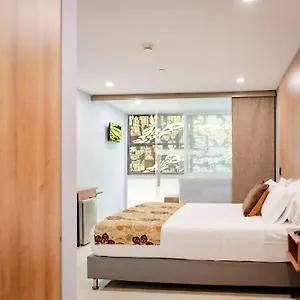 Madeiro Hotel Medellín